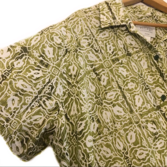 Villager Liz Claiborne Button Down Print Safari - Picture 3 of 8